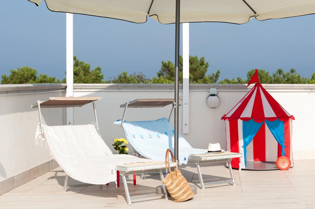 Regina Hotel e Ristorante Punta Marina Esterno foto